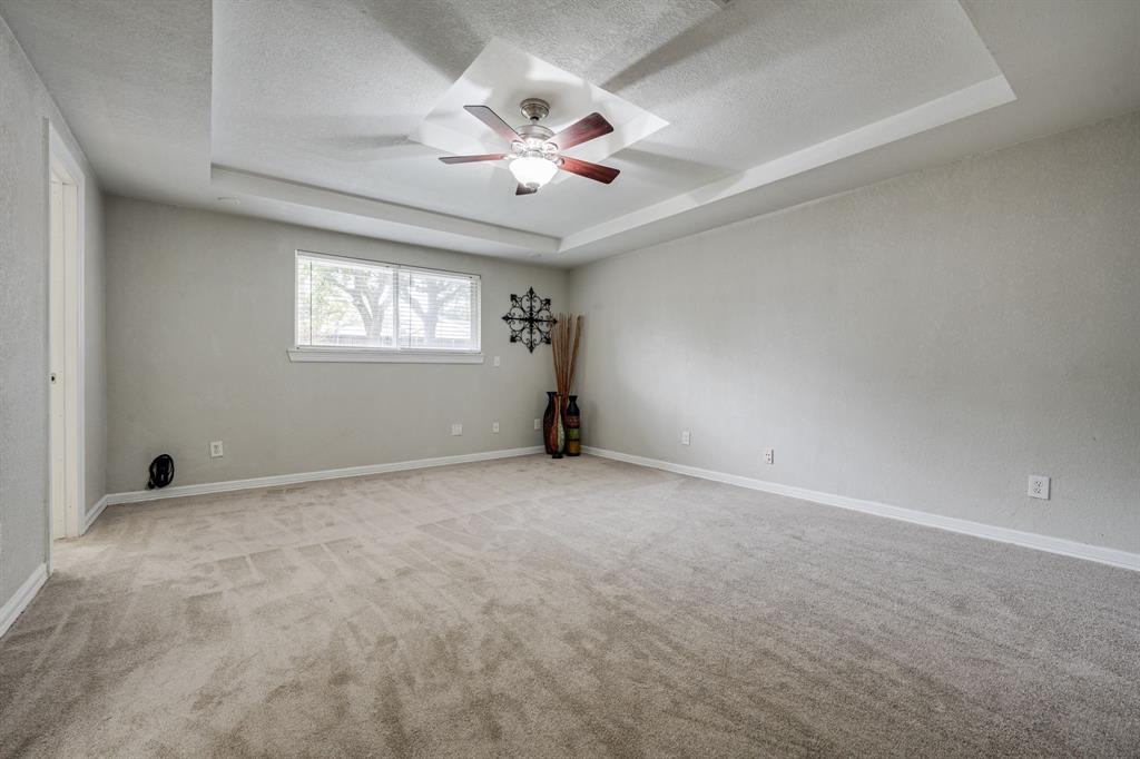 1105 Desco Drive