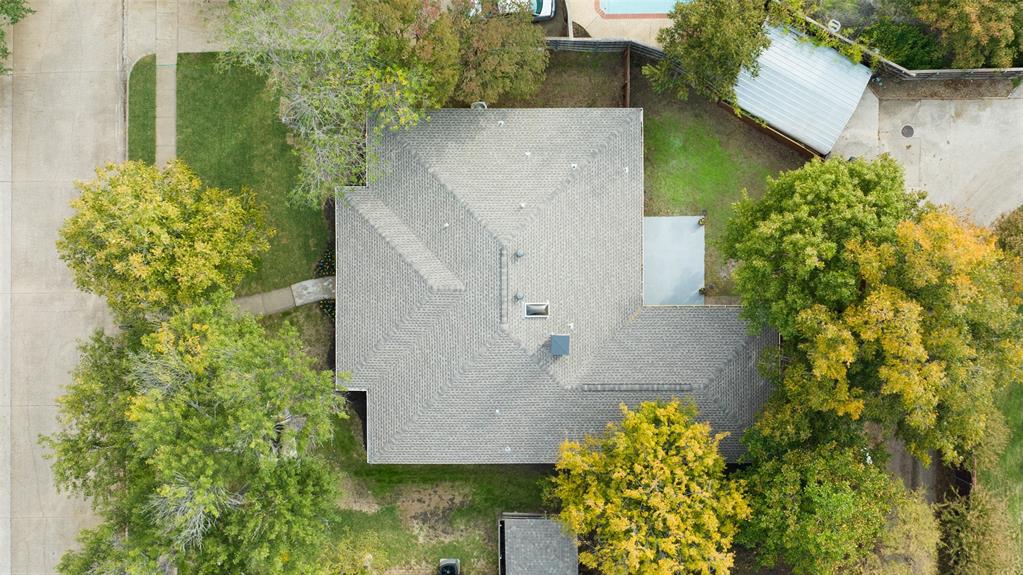 1105 Desco Drive