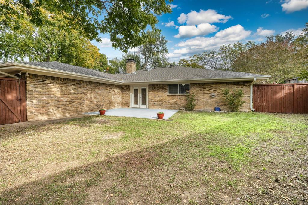 1105 Desco Drive