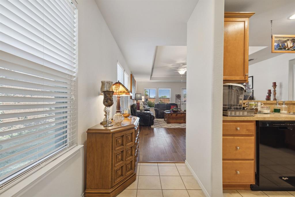 2638 Honeybee Lane