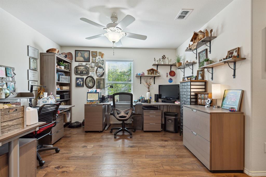 2638 Honeybee Lane