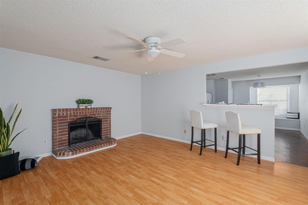 611 Dogwood Trail