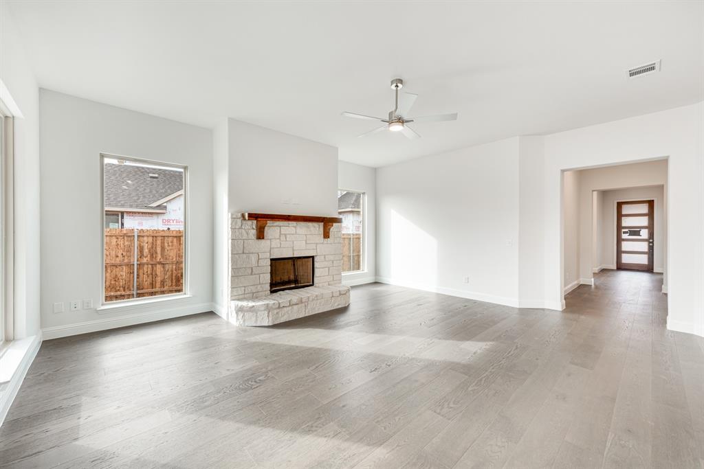5620 Pooley Lane