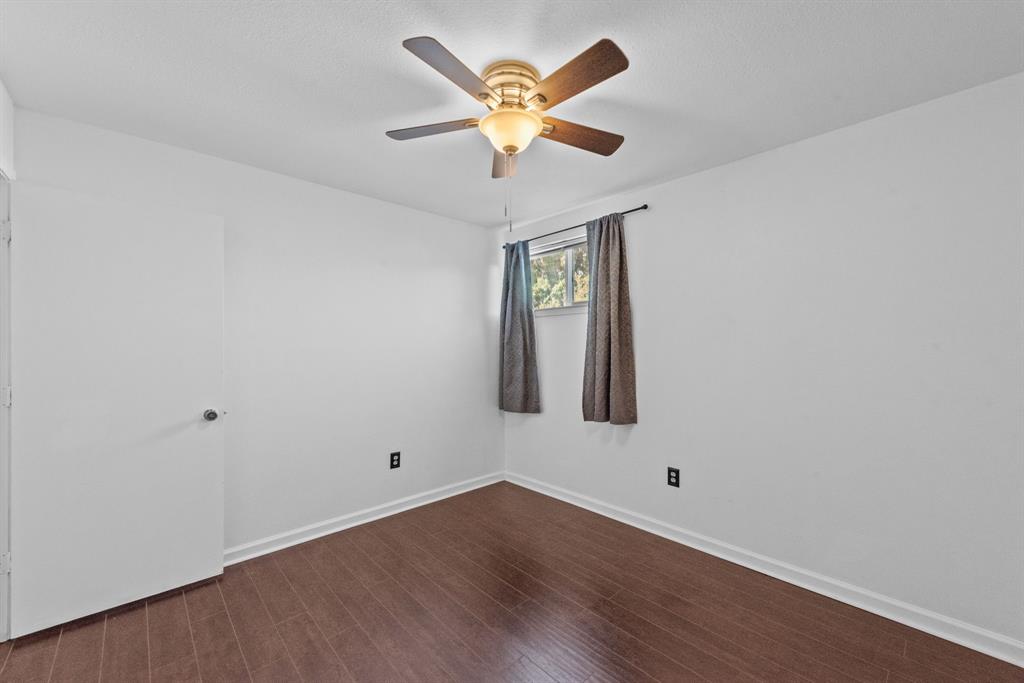 8782 Marilyn Drive