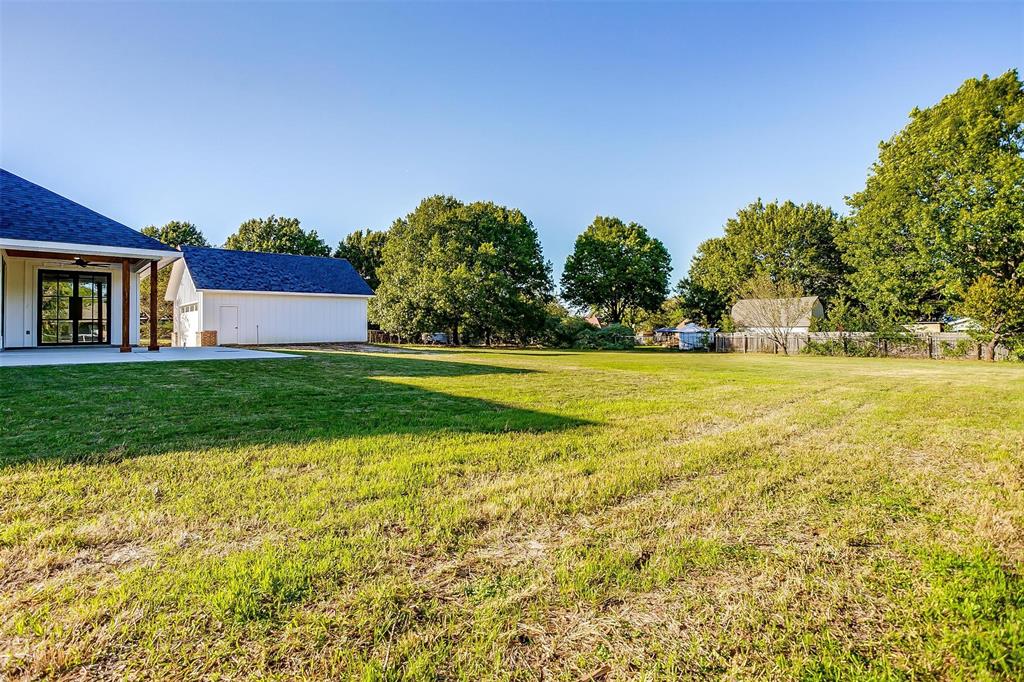 636 Donna Court