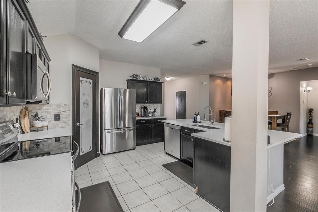 7009 Baybridge Drive