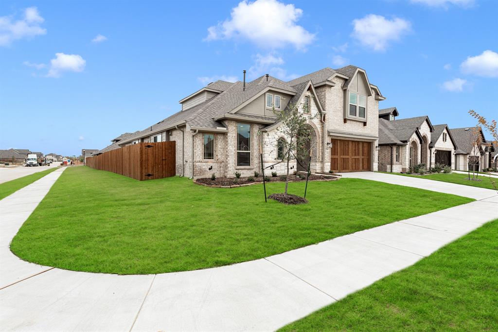 544 Ramon Street