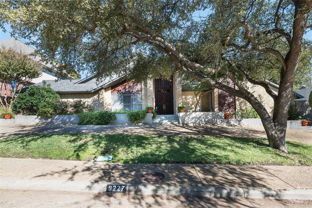 9227 Moss Haven Drive