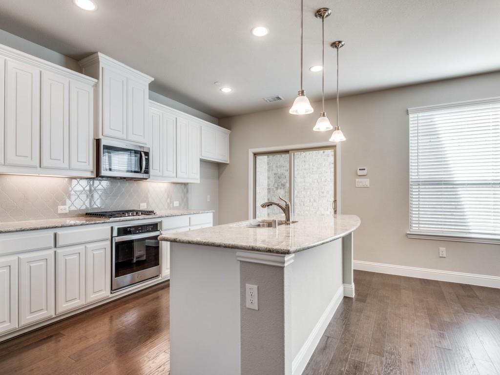 409 Carnaby Court