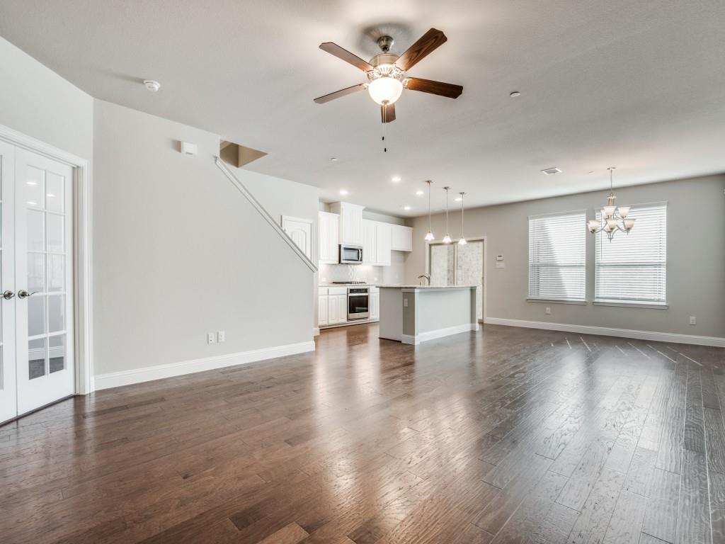 409 Carnaby Court