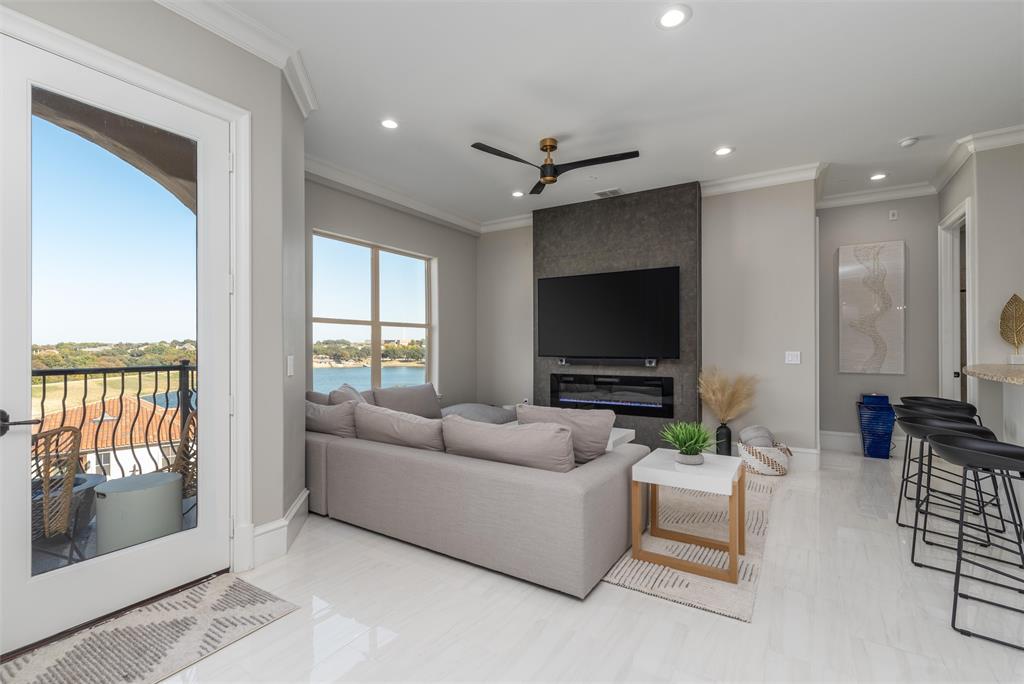 6675 Mediterranean Drive, #3404