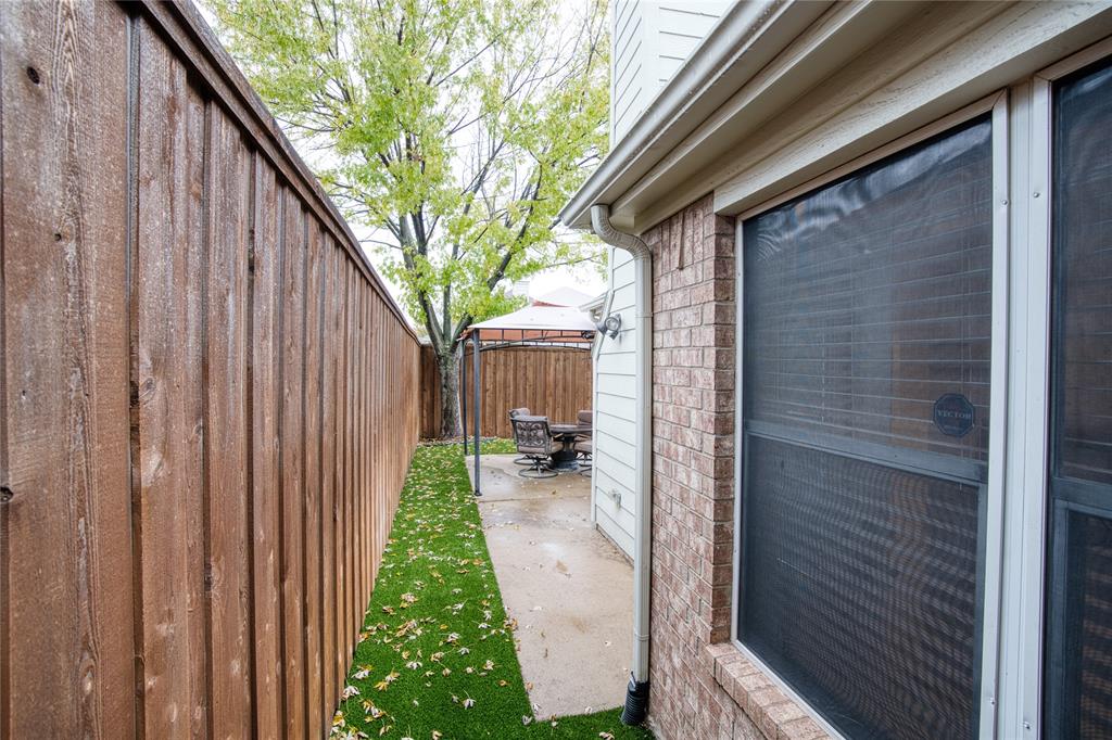 11505 Clover Knoll Drive