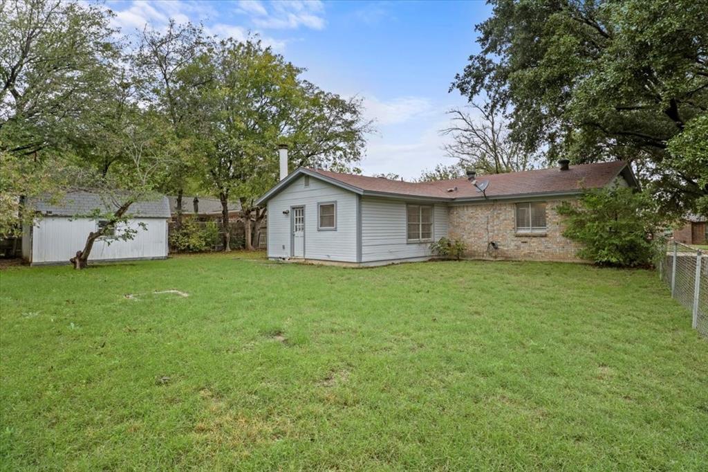 501 Barkridge Trail