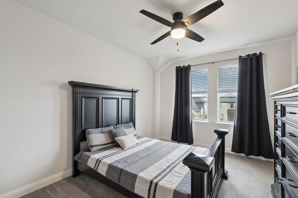 2180 English Ivy Road