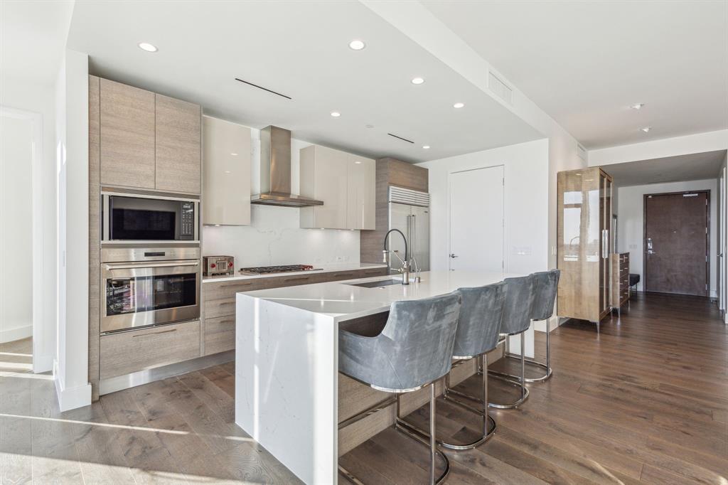 7901 Windrose Avenue, #1406