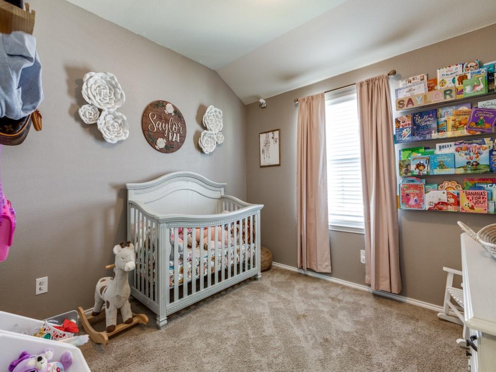 1512 Zebra Finch Drive