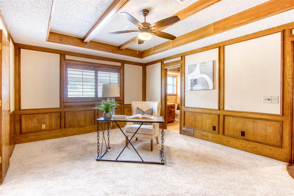 2612 Mariposa Circle