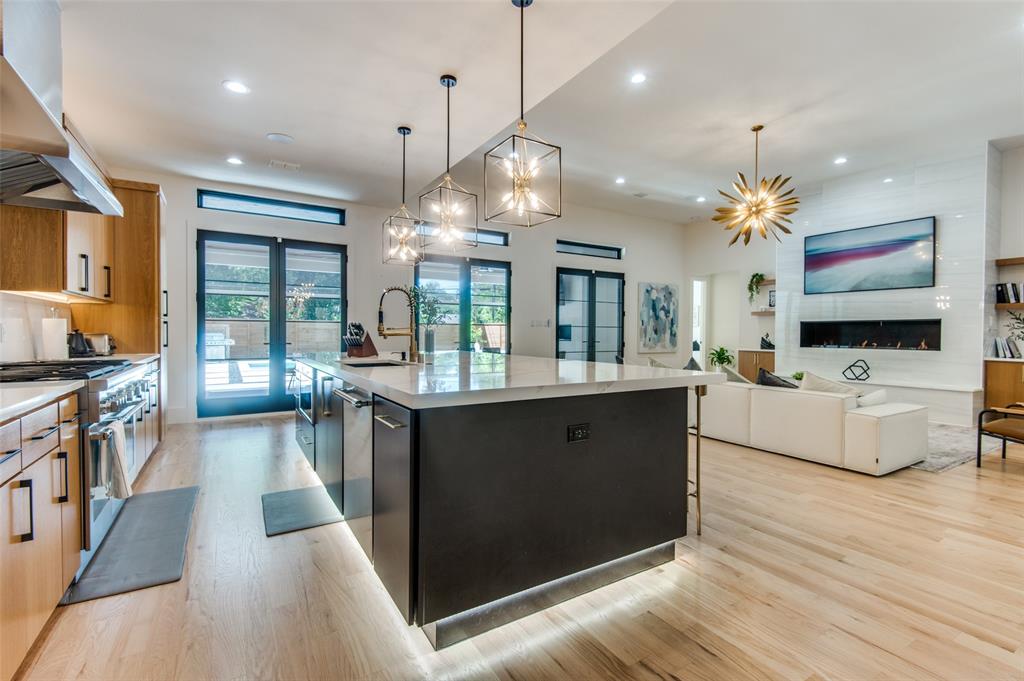 4012 Lively Lane