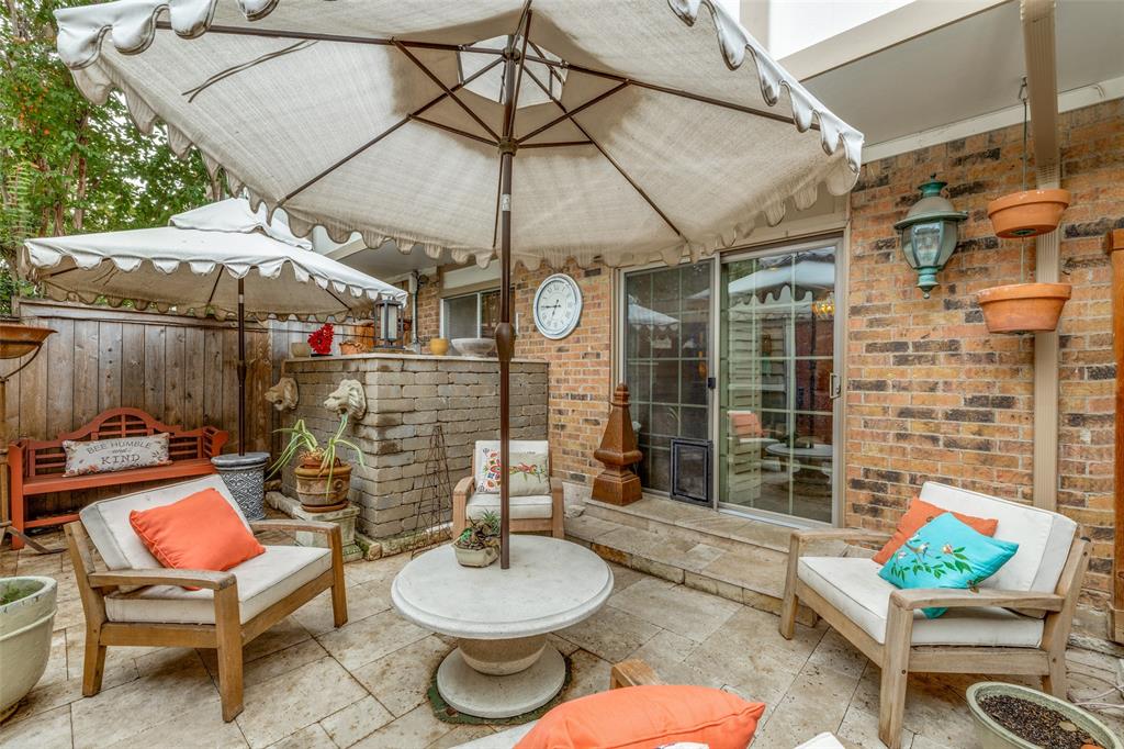 212 Westview Terrace