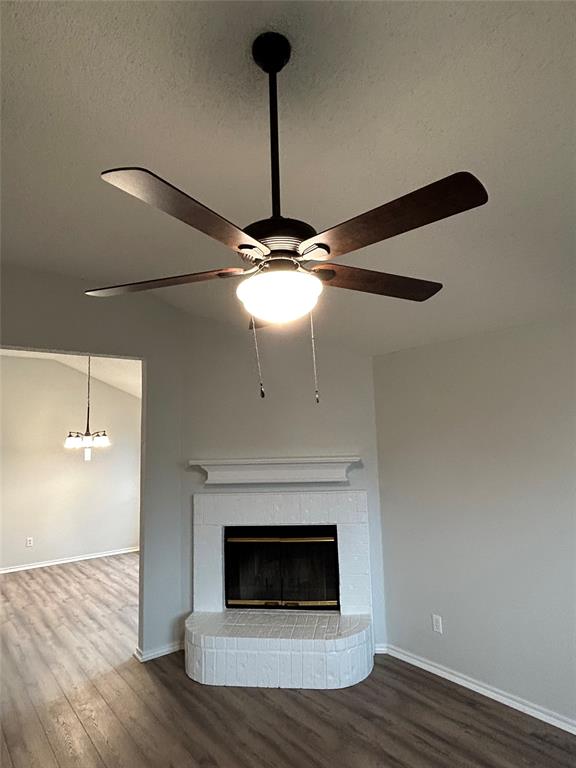 4313 Waterside Court