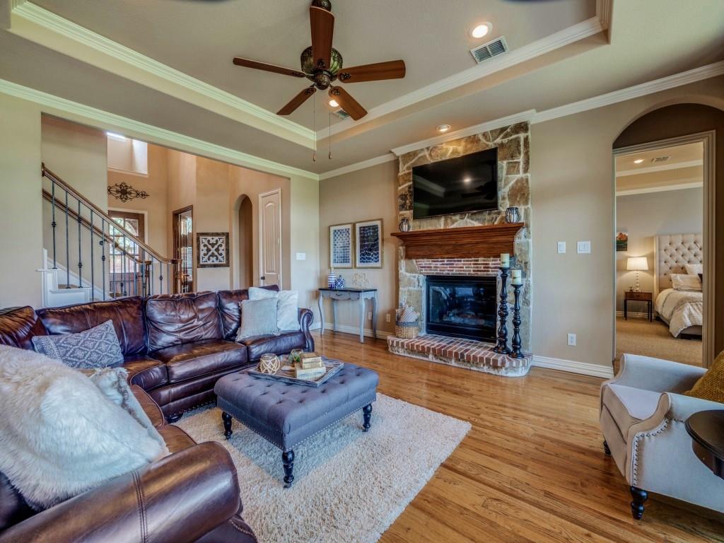209 Crestbrook Drive