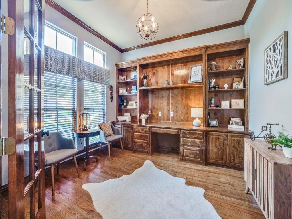209 Crestbrook Drive