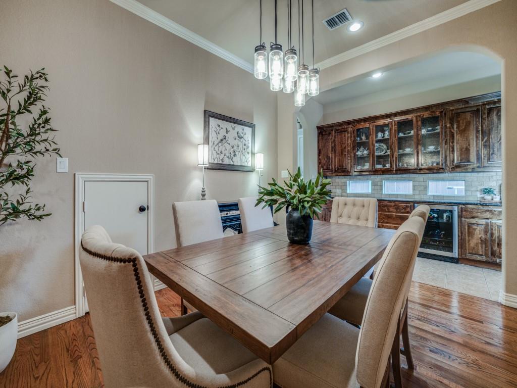 209 Crestbrook Drive