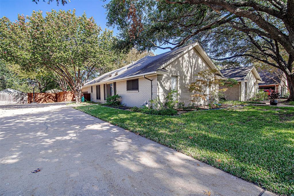 3805 S Shadycreek Drive