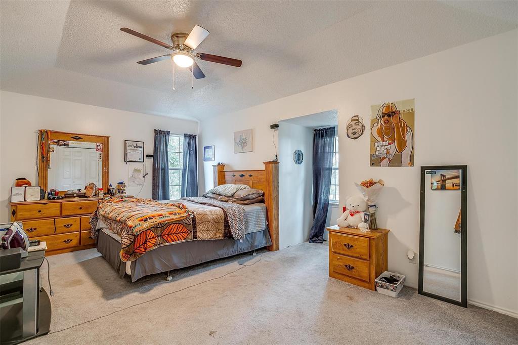 2121 Tarver Road