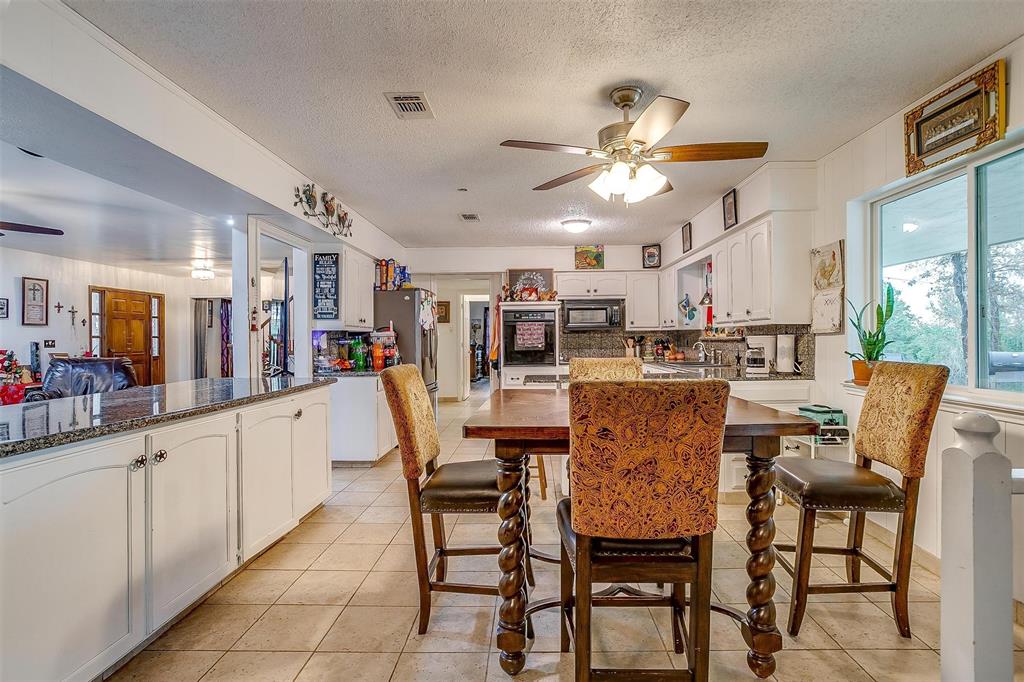 2121 Tarver Road