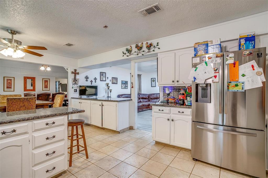 2121 Tarver Road
