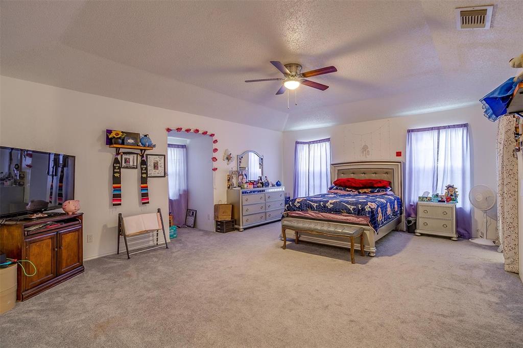 2121 Tarver Road