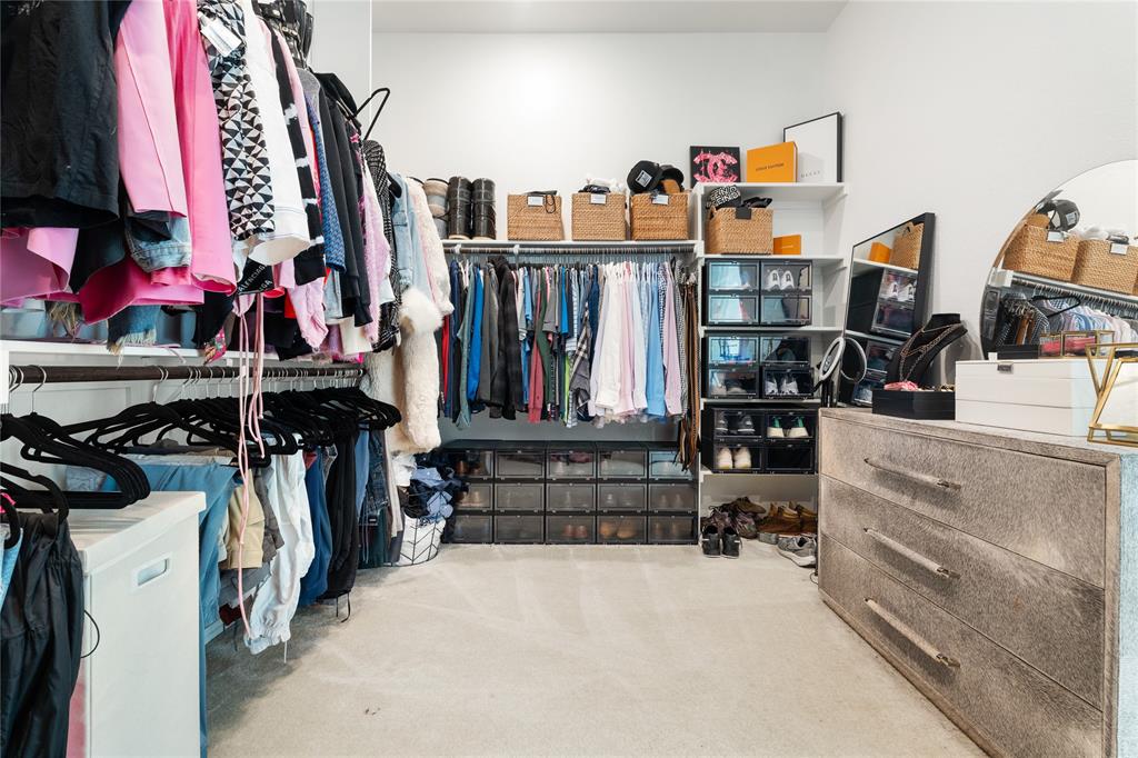 1047 Holford Drive