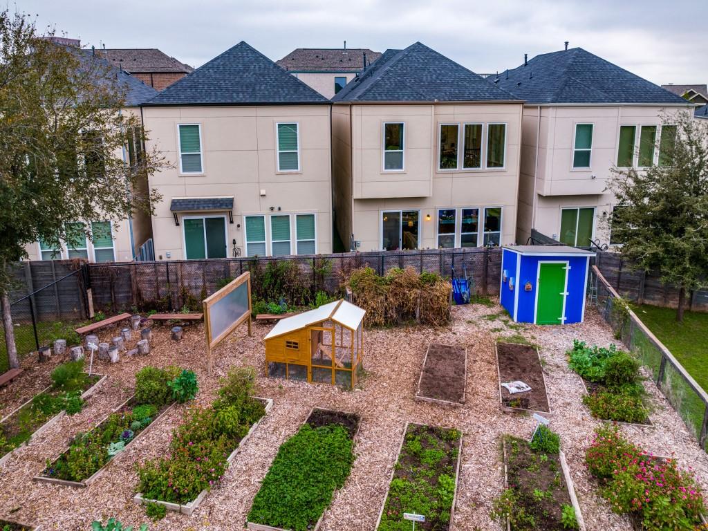7960 Minglewood Lane