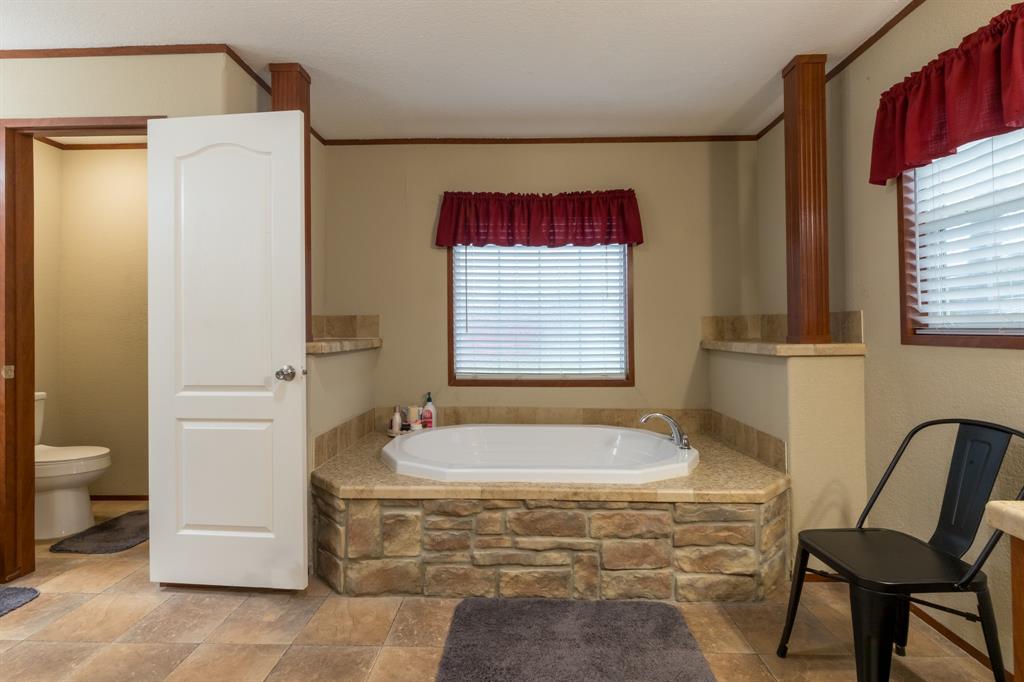 2509 Emerald Forest Drive