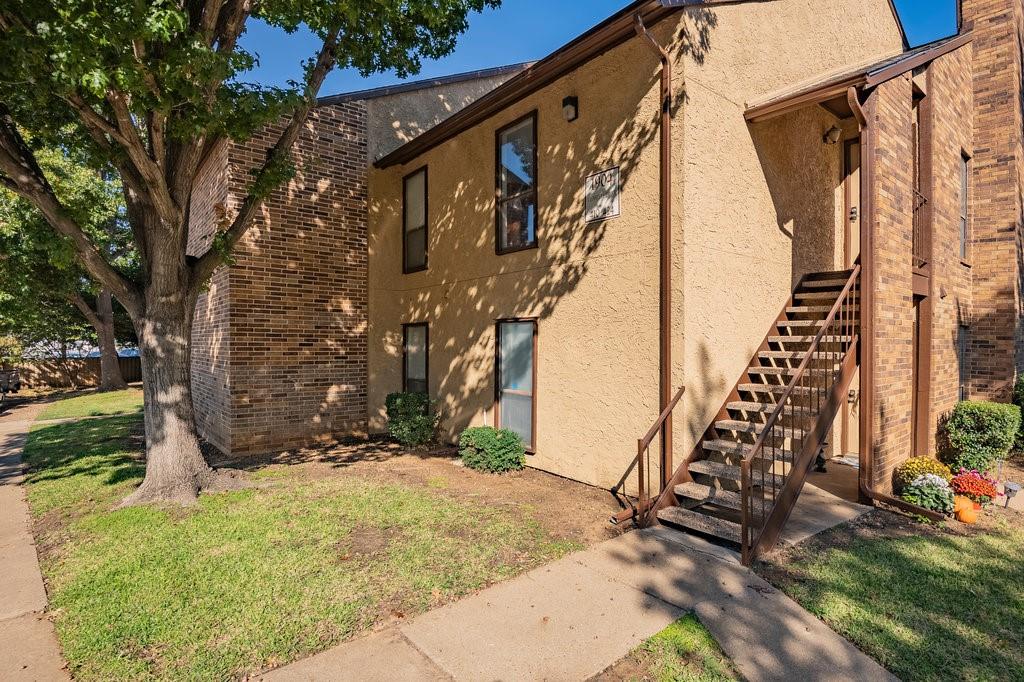 1904 Cloisters Drive, #411