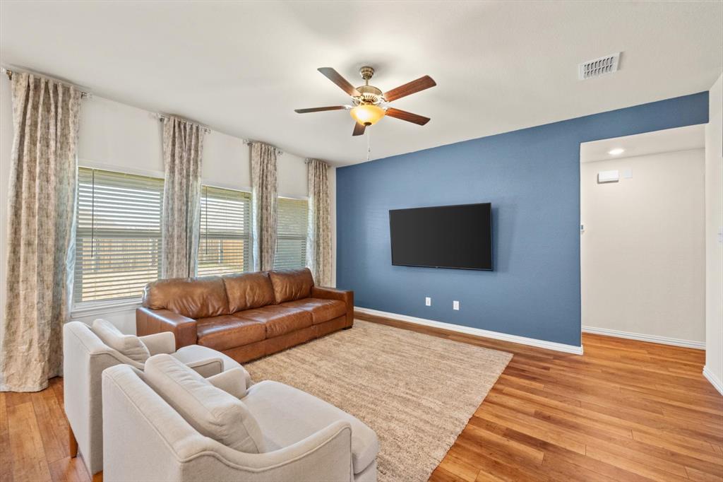 9104 Fall Creek Court