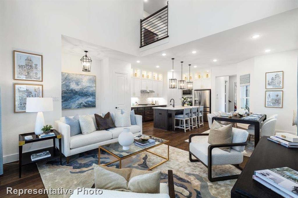8124 Legacy Oak Drive