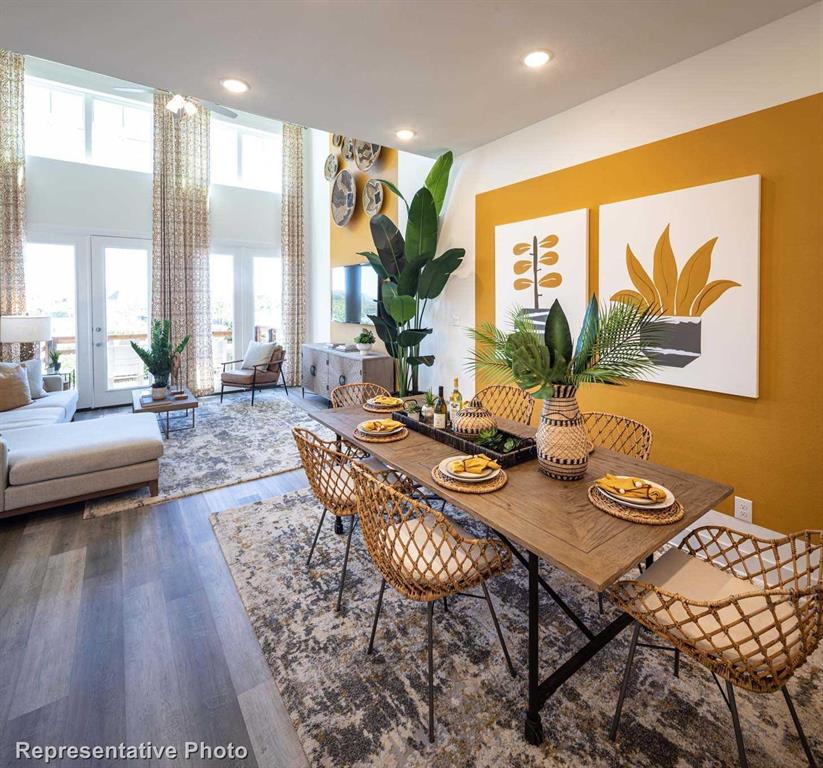 8128 Legacy Oak Drive