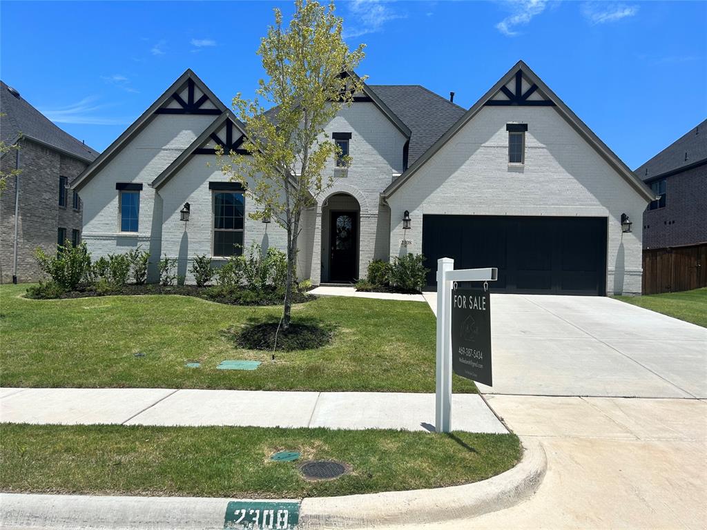2308 Miranda Lane