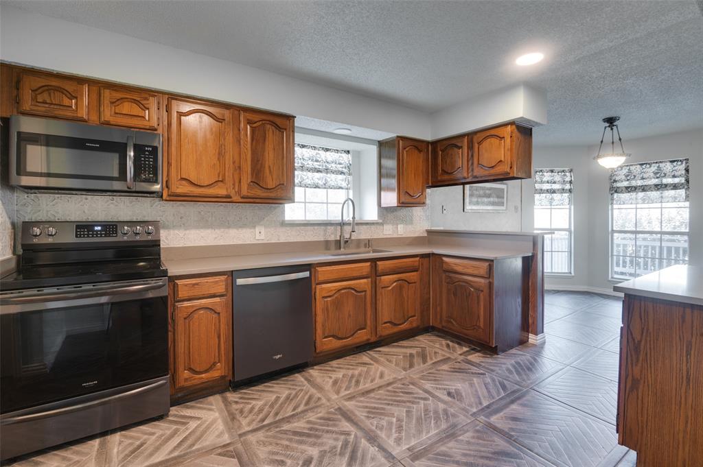 4211 Oldfield Drive