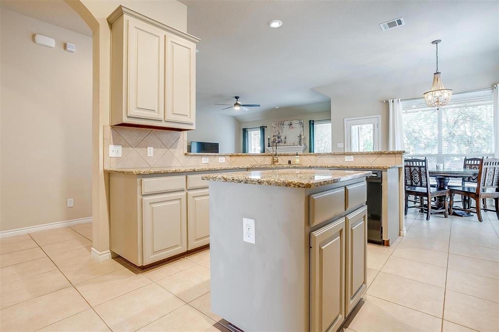 779 Peach Lane