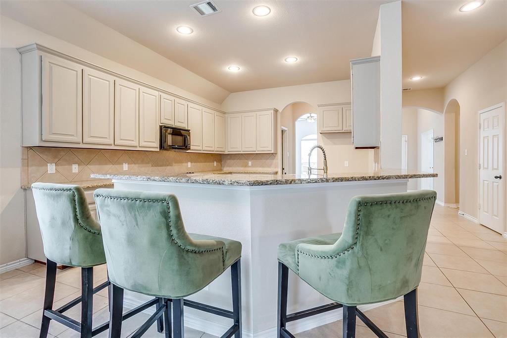 779 Peach Lane