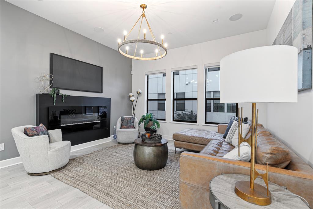 2000 Park Avenue, #106