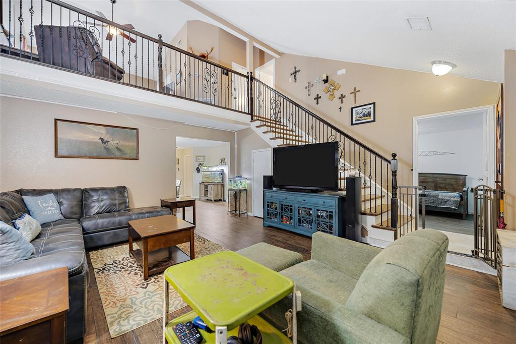 5218 Oak Springs Drive