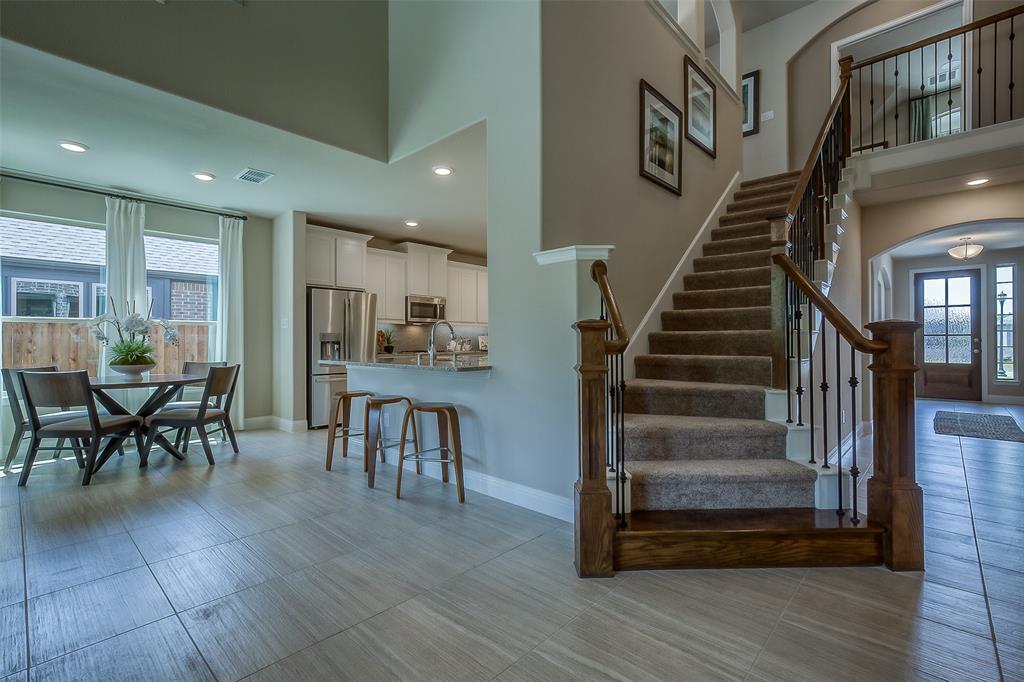 1613 Alexander Drive