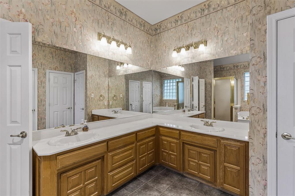 200 Shadow Creek Lane