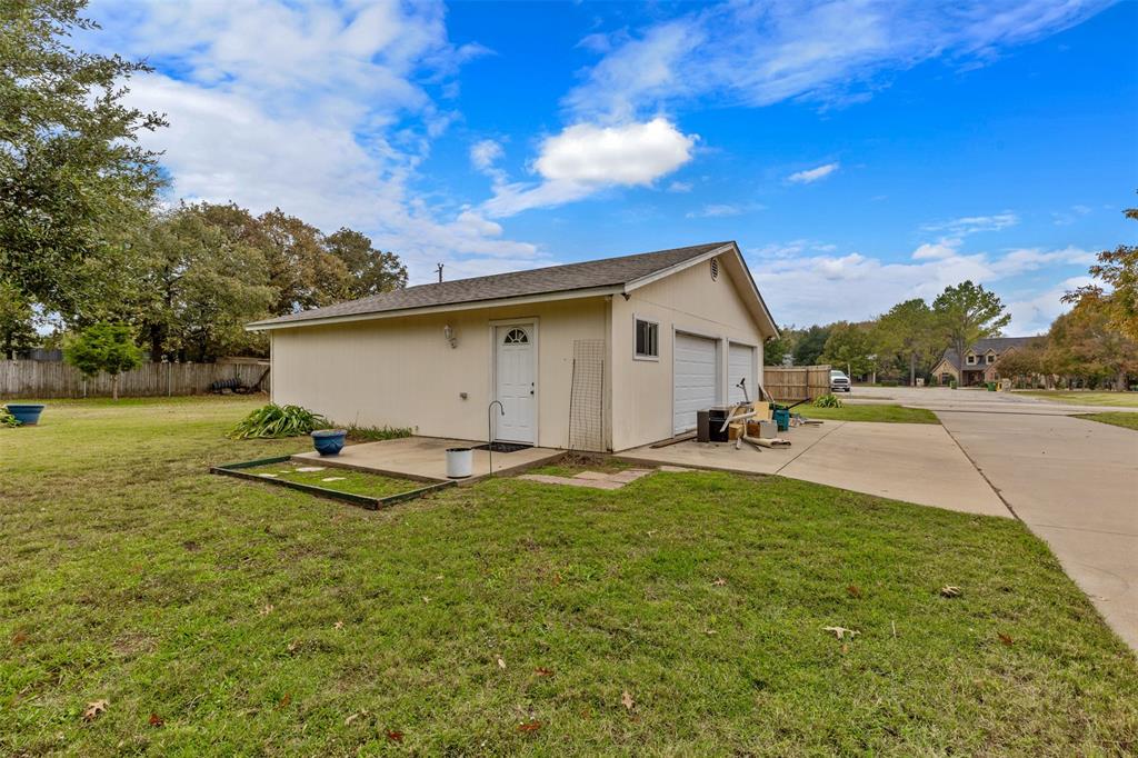 200 Shadow Creek Lane