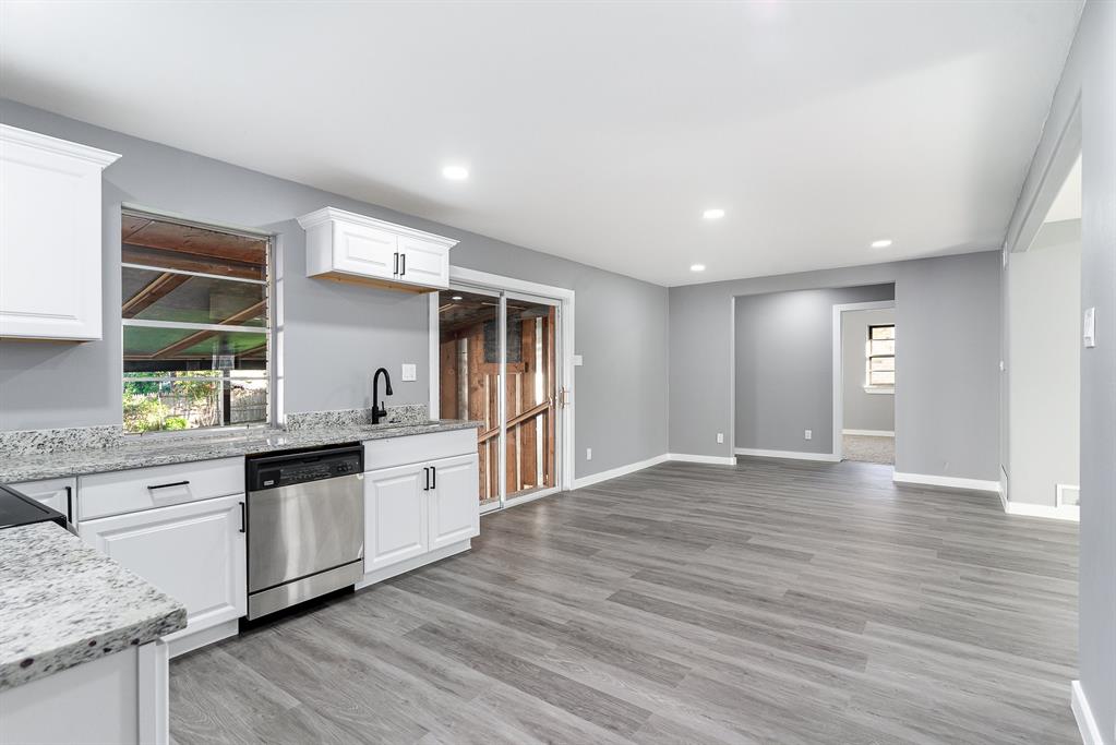 5614 Trailwood Drive