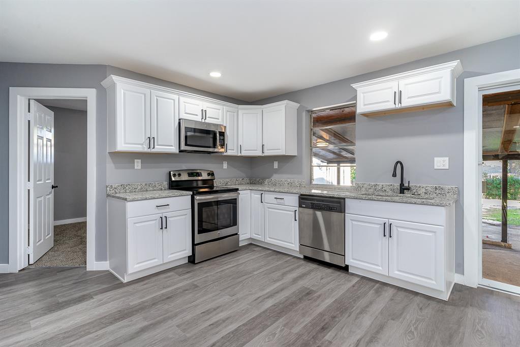 5614 Trailwood Drive
